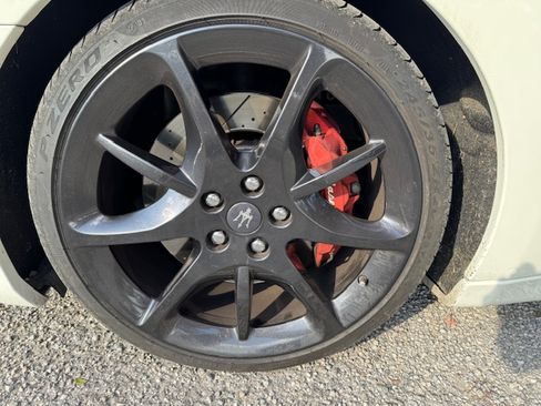 Used 2014 Maserati GranTurismo Sport image 13