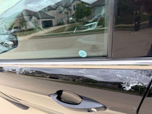 Used 2017 Ford Escape SE image 16