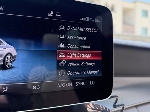 Used 2021 Mercedes-Benz C 300 Sedan image 18