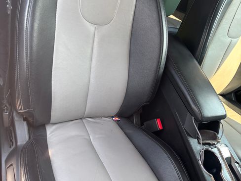 Used 2016 Chevrolet Equinox LT w/ Convenience Package FWD image 8
