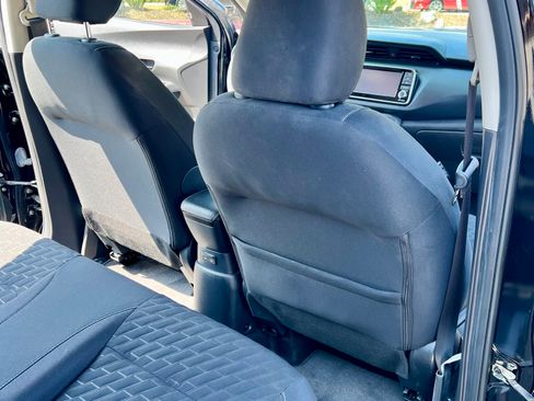 Used 2021 Nissan Kicks S FWD image 20