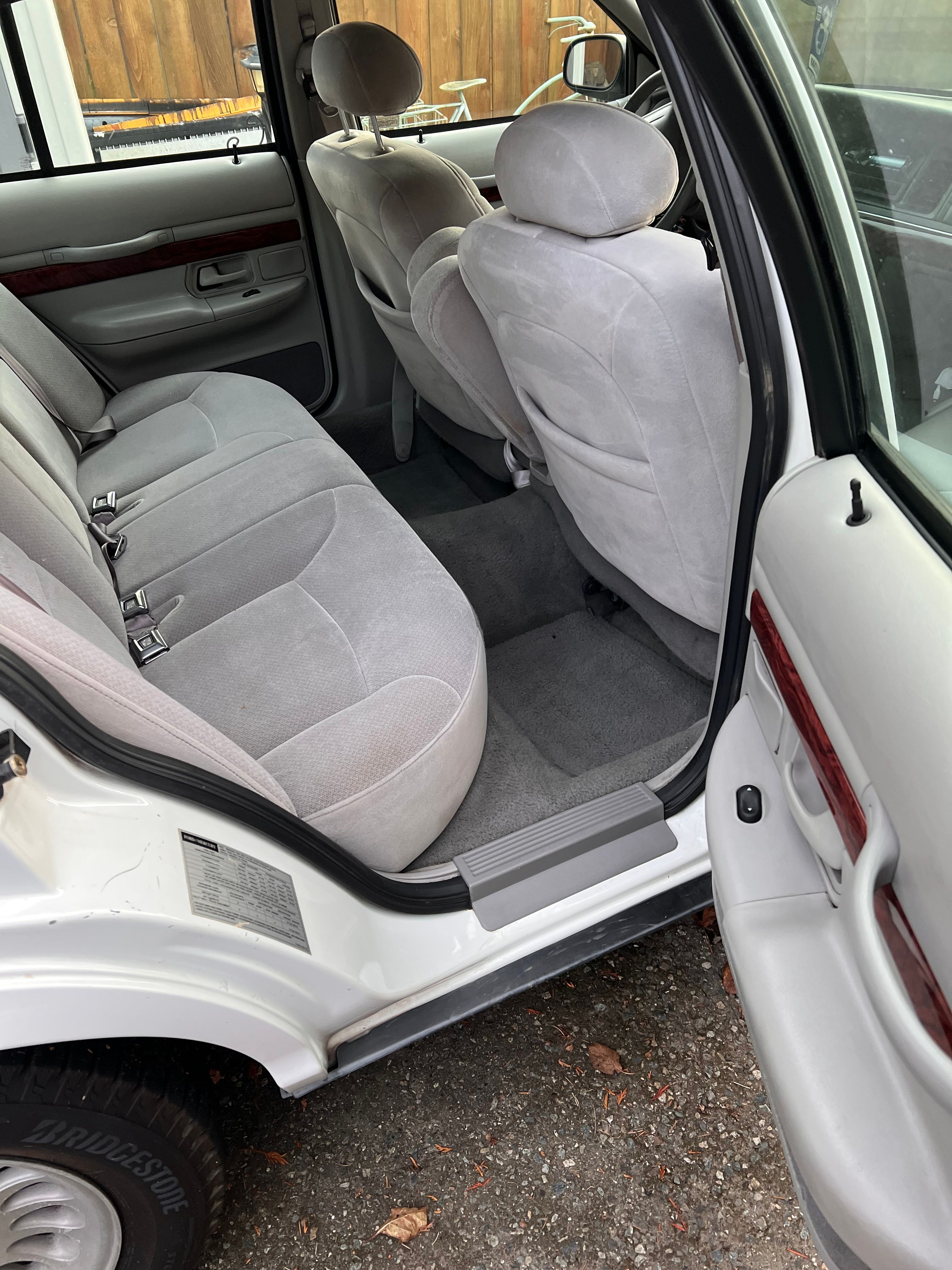 Used 2000 Mercury Grand Marquis LS RWD image 15