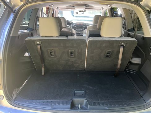 Used 2021 Honda Pilot Touring image 14