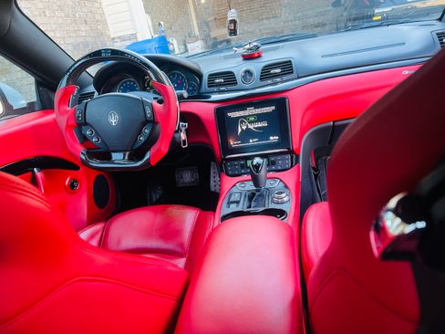 Used 2018 Maserati GranTurismo Sport image 8