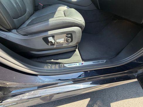 Used 2021 BMW X5 M50i w/ Executive Package AWD/4WD image 19