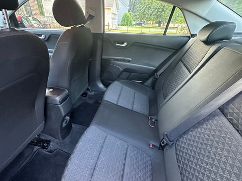 Used 2018 Kia Rio S FWD image 9