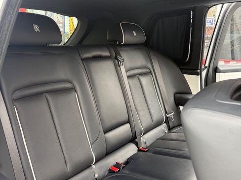 Used 2021 Rolls-Royce Cullinan AWD/4WD image 13