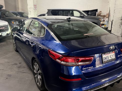 Used 2019 Kia Optima EX w/ EX Premium Package FWD image 5
