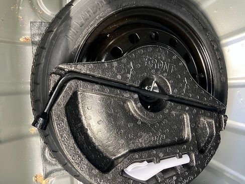 Used 2019 Ford Fiesta SE image 13