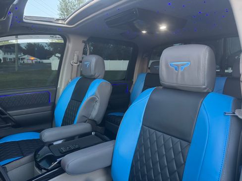 Used 2004 Nissan Titan LE w/ (NAV) Nissan Navigation Pkg image 5