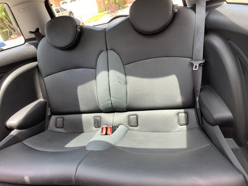 Used 2007 MINI Cooper Hardtop FWD image 10