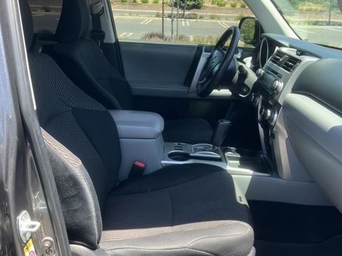 Used 2011 Toyota 4Runner SR5 RWD image 14
