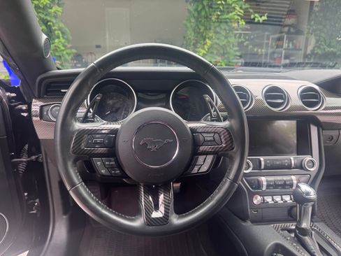 Used 2022 Ford Mustang GT Premium w/ Black Accent Package RWD image 10