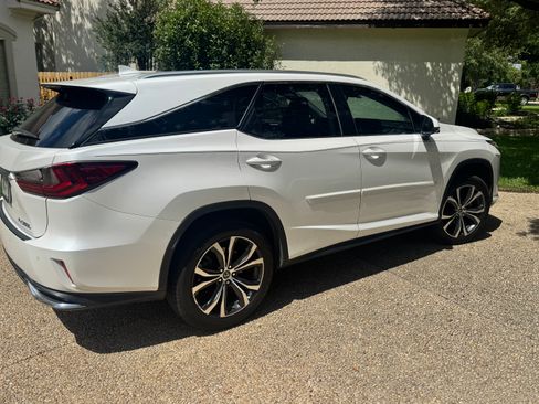 Used 2018 Lexus RX 350L FWD image 4