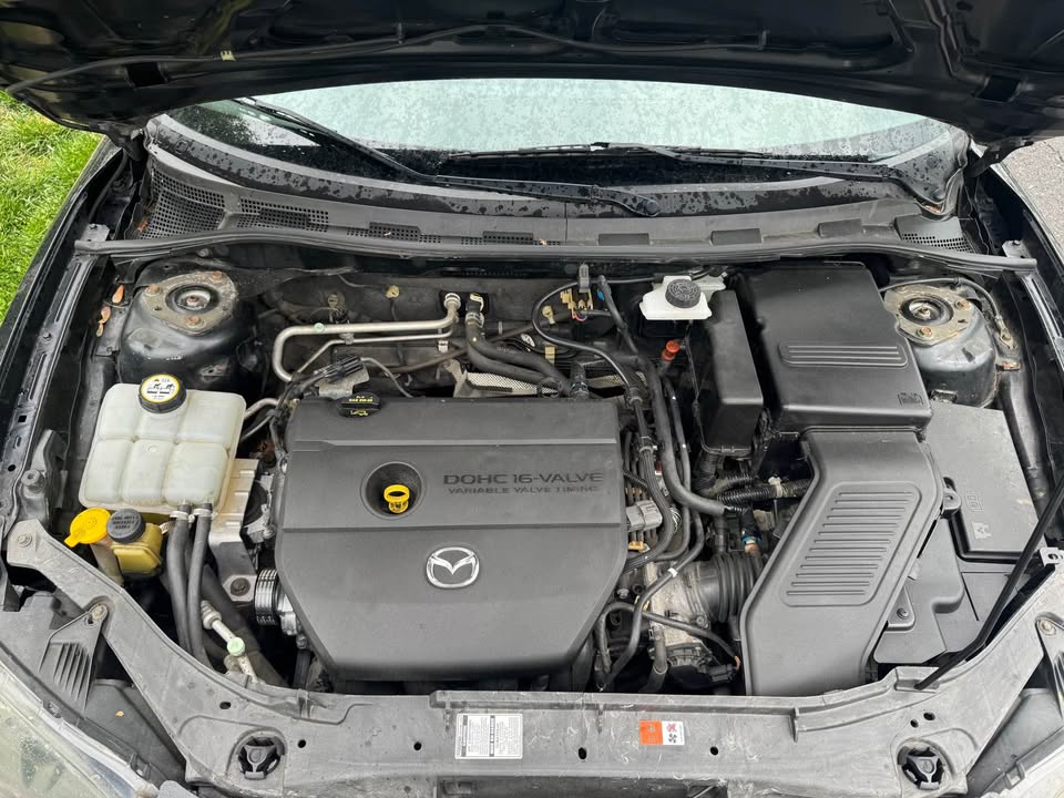 Used 2009 MAZDA MAZDA3 i Touring Value FWD image 6