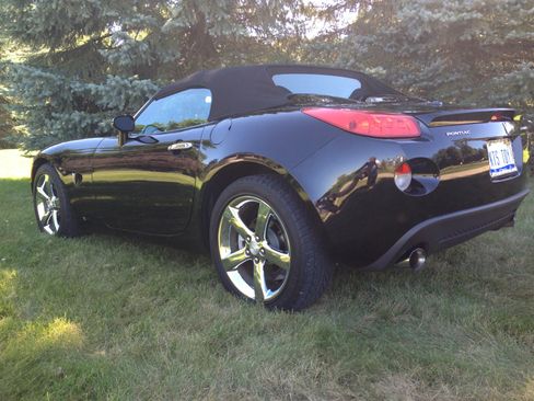 Used 2007 Pontiac Solstice GXP w/ Premium Package image 8