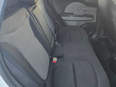 Used 2019 Kia Soul + w/ Audio Package image 10