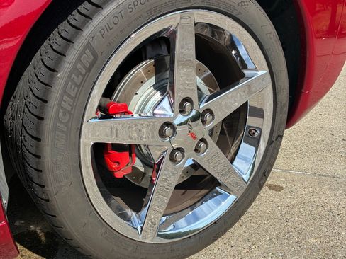 Used 2008 Chevrolet Corvette Coupe w/ Preferred Equipment Group image 11