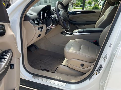 Used 2014 Mercedes-Benz ML 350 4MATIC image 2