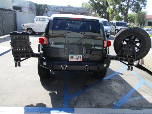 Used 2010 Toyota FJ Cruiser 4WD image 23