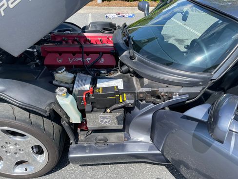 Used 2000 Dodge Viper RT/10 image 13