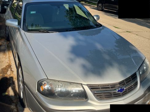 Used 2004 Chevrolet Impala w/ Preferred Equipment Group FWD image 10
