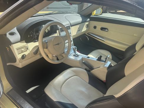 Used 2005 Chrysler Crossfire Limited image 6