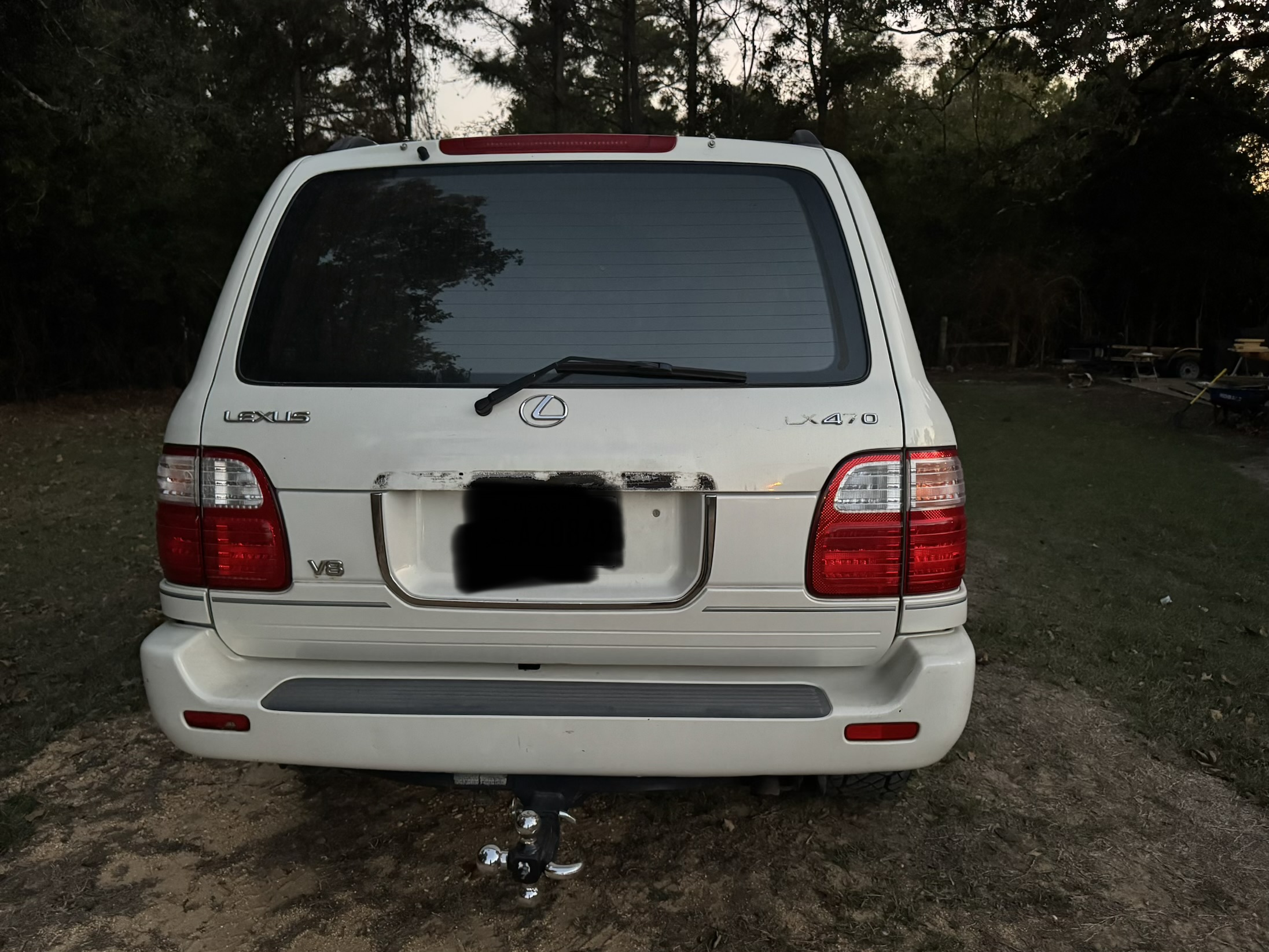 Used 2001 Lexus LX 470 4WD image 2