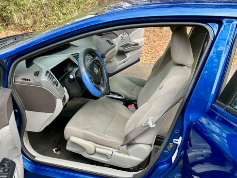 Used 2012 Honda Civic LX image 9