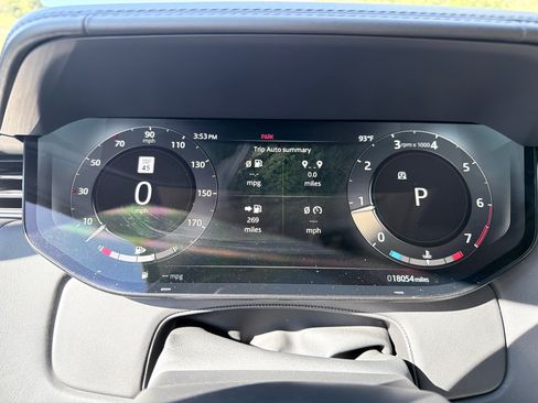 Used 2022 Land Rover Range Rover SE image 10