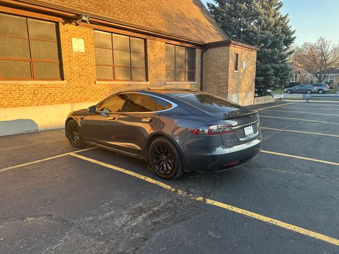 Used 2016 Tesla Model S 90D AWD/4WD image 4