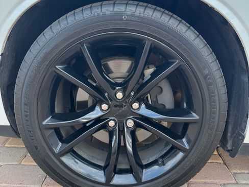 Used 2016 Dodge Challenger SXT Plus image 22