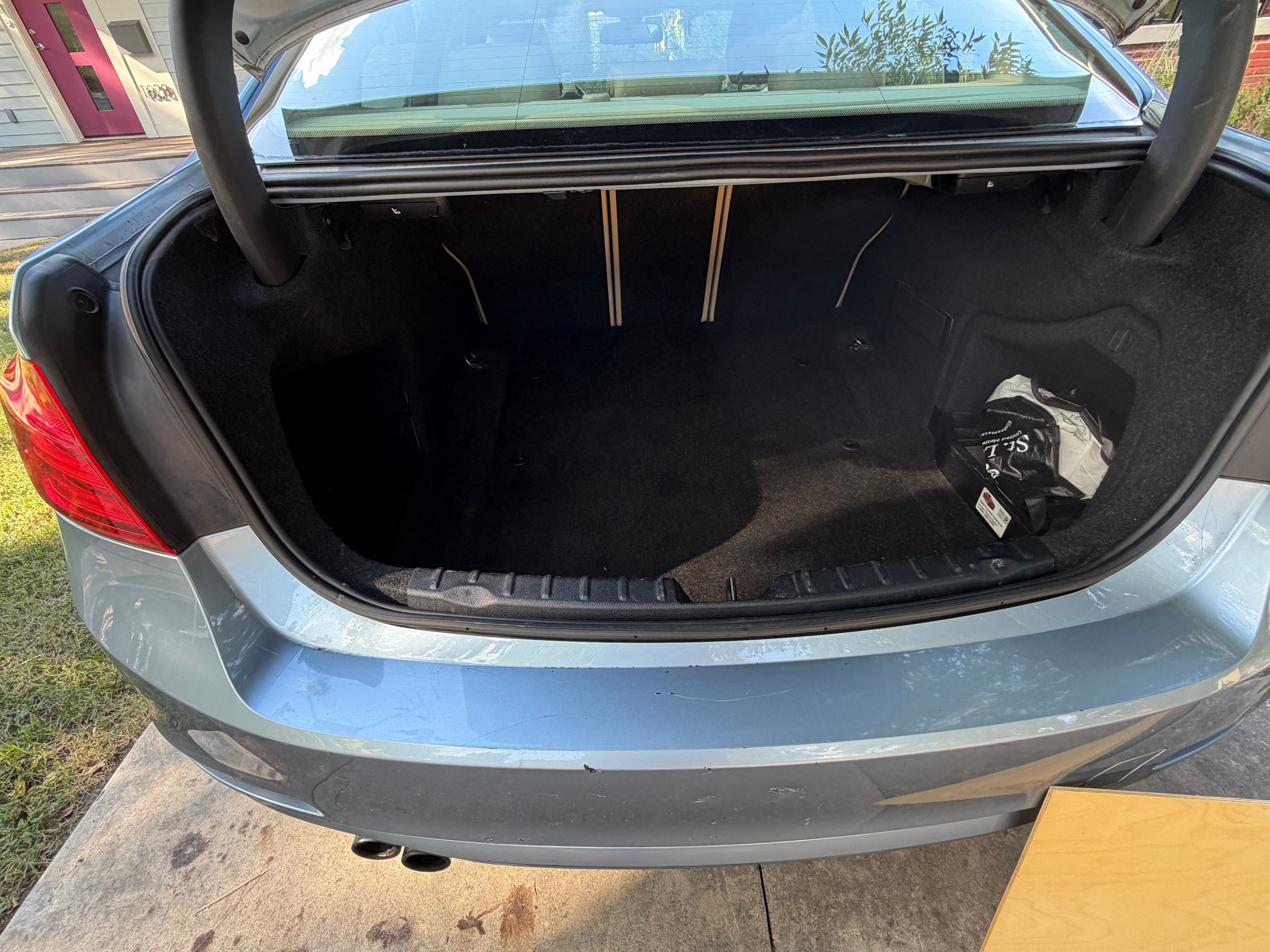 Used 2012 BMW 328i Sedan RWD image 11