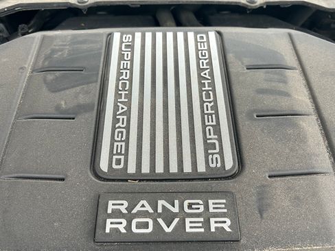 Used 2014 Land Rover Range Rover Sport HSE image 15