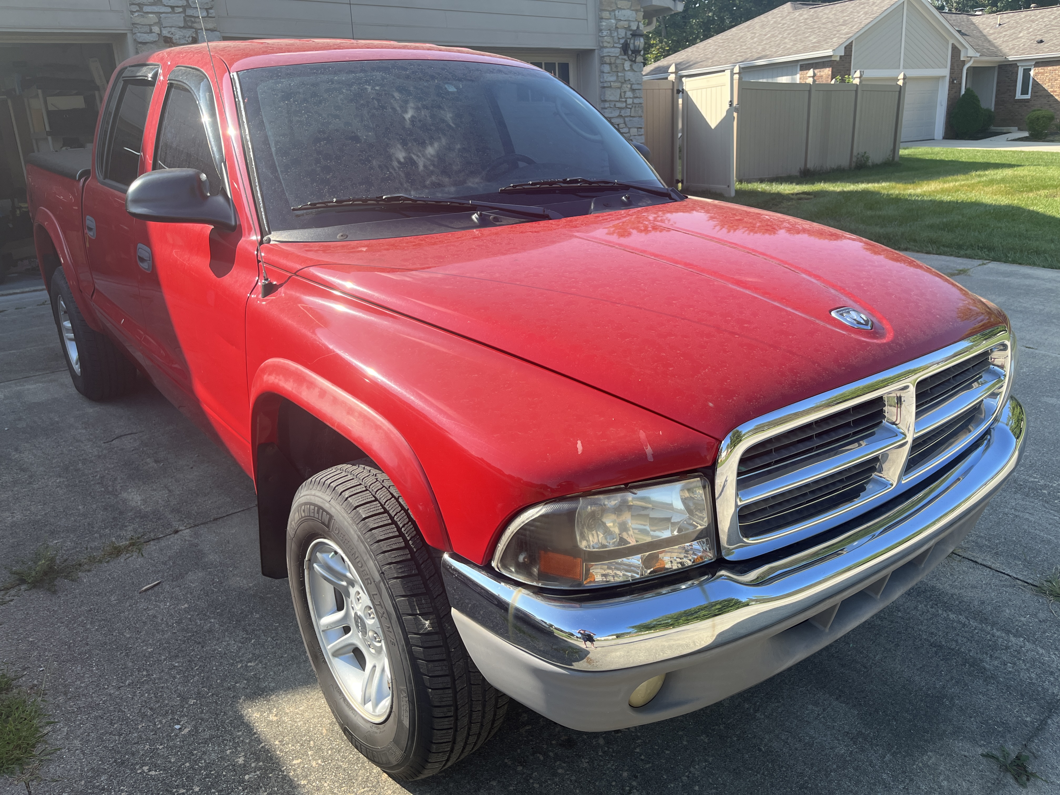 Used 2004 Dodge Dakota SLT w/ PWR Convenience Group AWD/4WD image 1