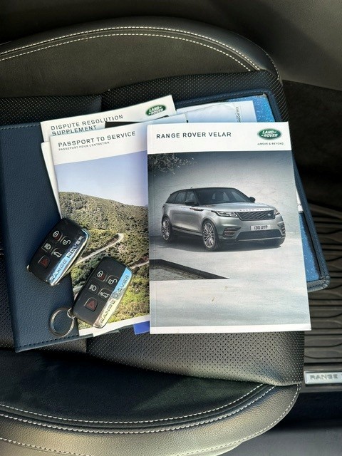 Used 2019 Land Rover Range Rover Velar S AWD/4WD image 30