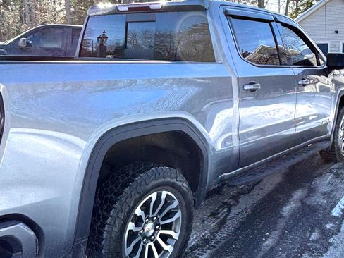 Used 2021 GMC Sierra 1500 AT4 w/ AT4 Preferred Package image 5