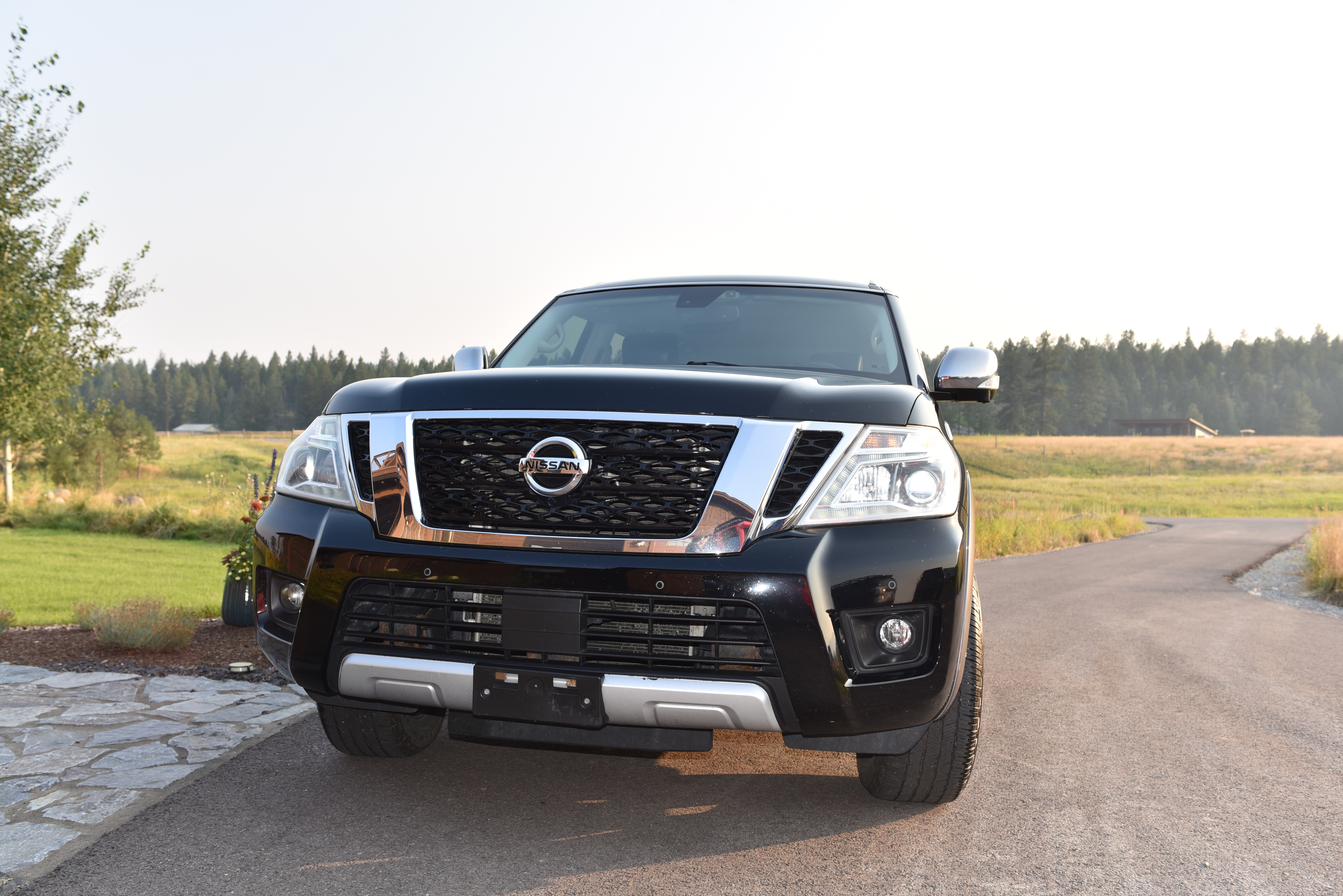 Used 2017 Nissan Armada Platinum w/ Captain Seat Package AWD/4WD image 6