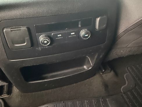 Used 2017 Chevrolet Tahoe LS w/ All-Season Package image 15