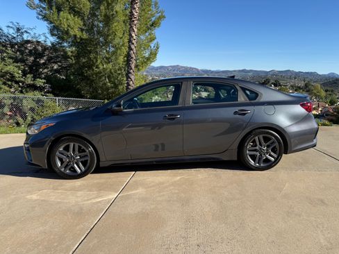Used 2021 Kia Forte GT-Line image 4