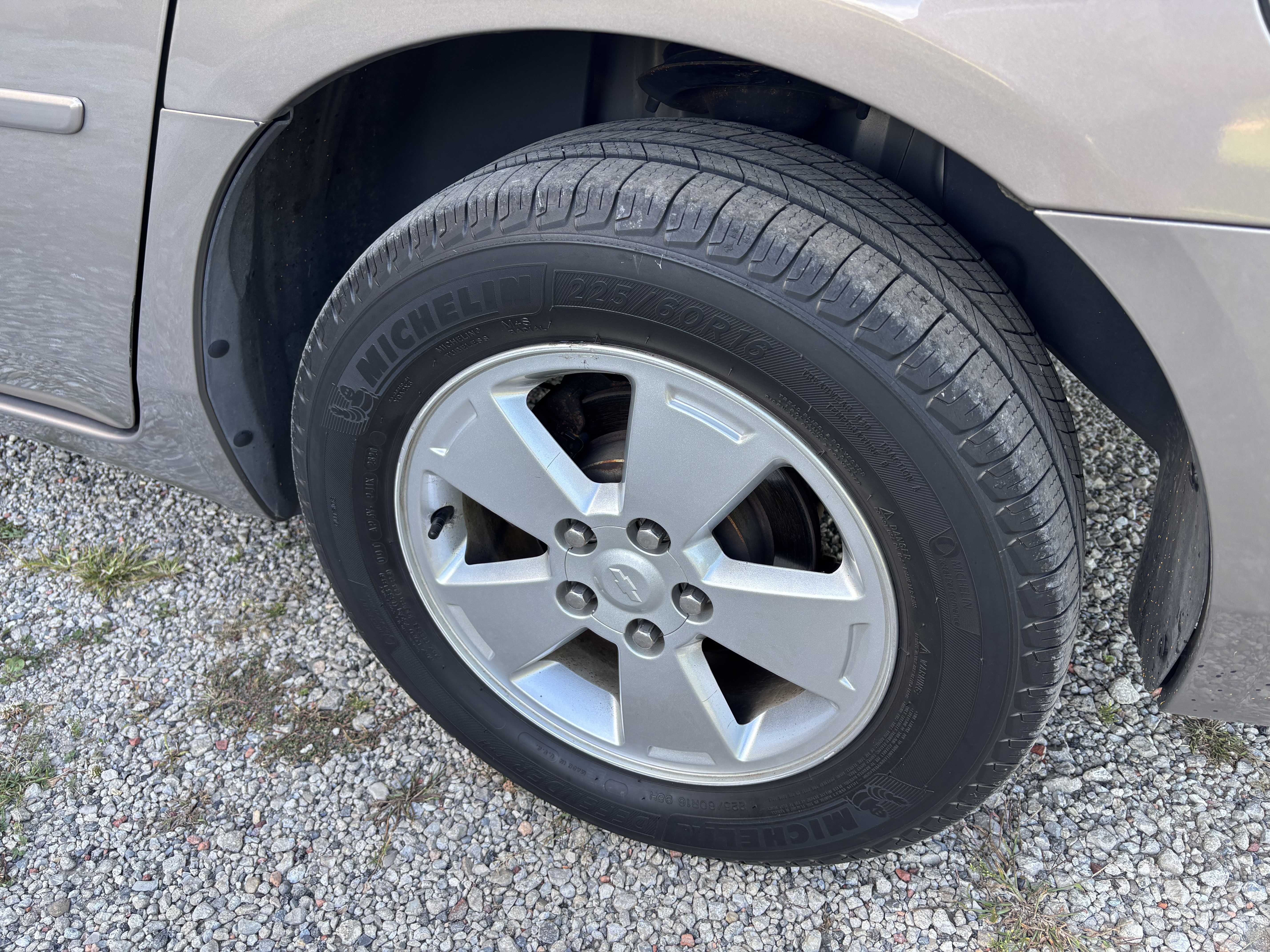 Used 2007 Chevrolet Impala LT FWD image 6