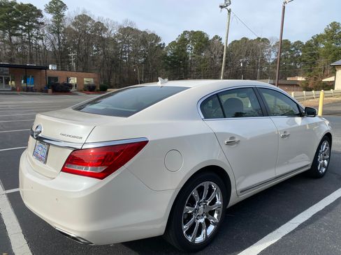 Used 2014 Buick LaCrosse Leather w/ Driver Confidence Package image 5