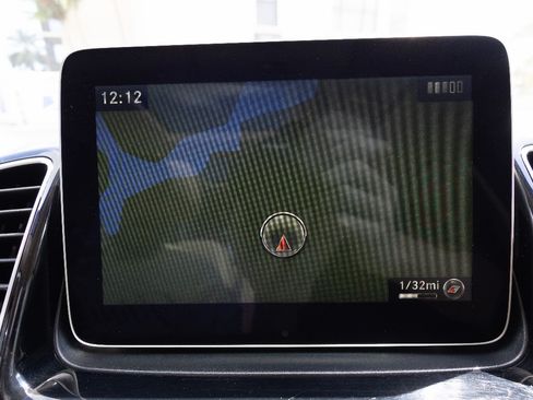 Used 2018 Mercedes-Benz GLE 350 image 24