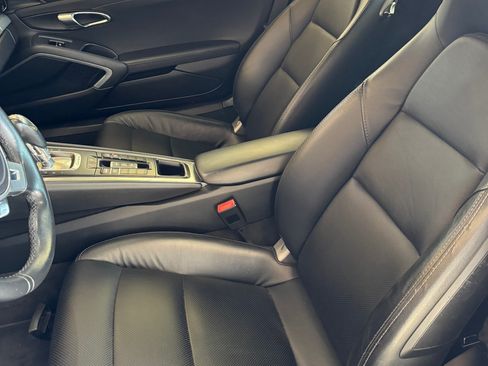 Used 2014 Porsche 911 Carrera image 11