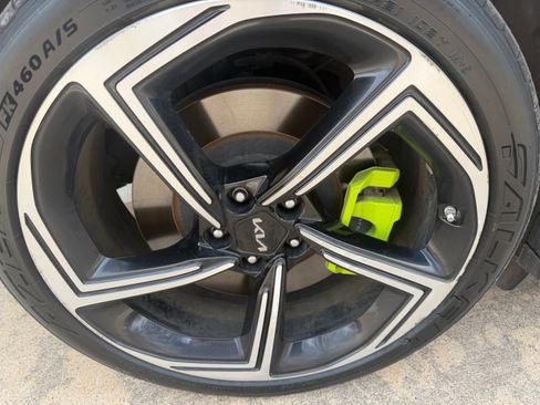 Used 2023 Kia EV6 GT image 16