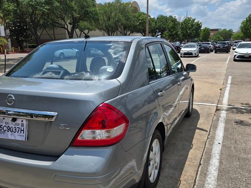 Used 2007 Nissan Versa SL w/ Convenience Pkg image 5