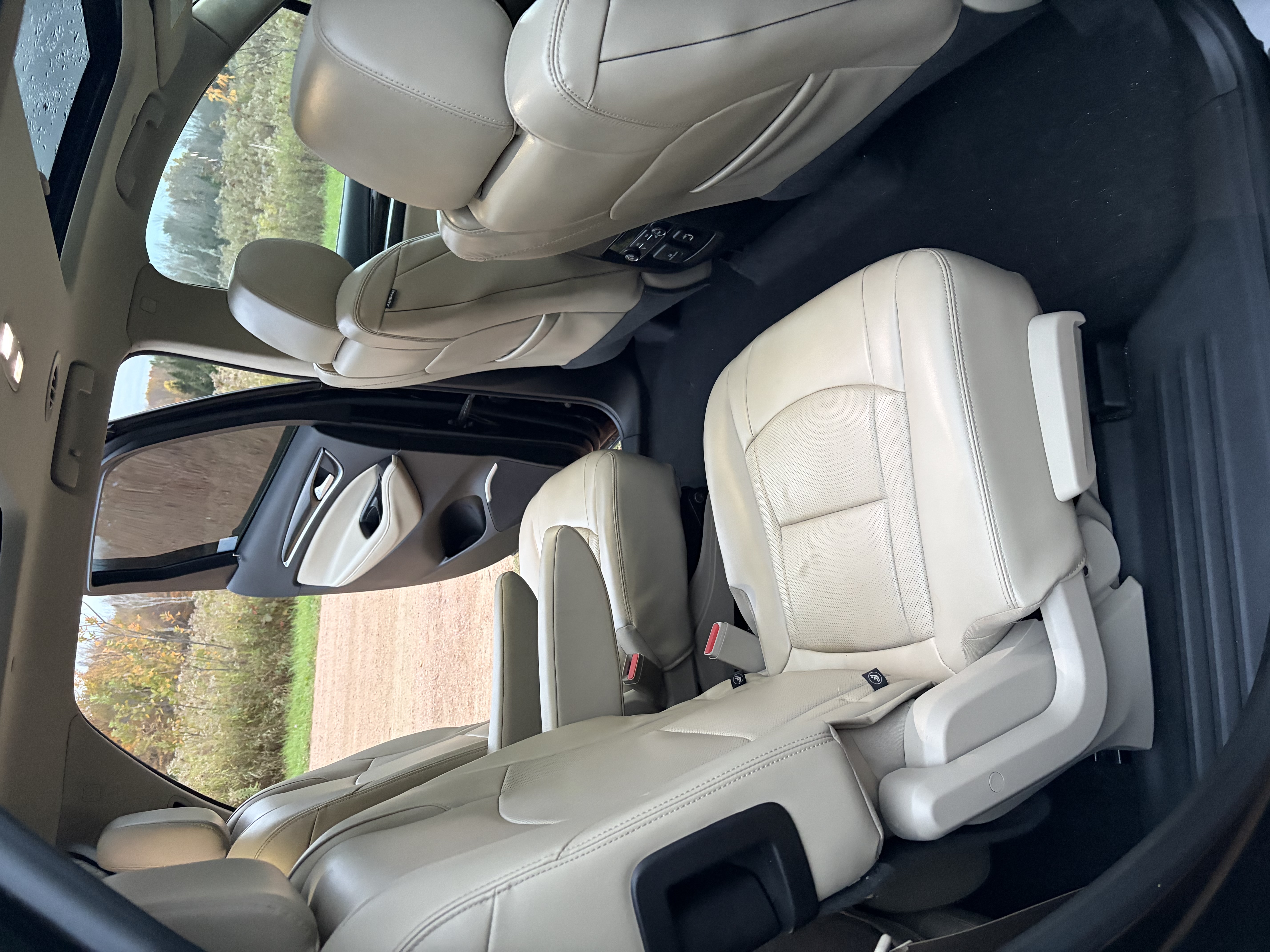 Used 2018 Buick Enclave Premium w/ Experience Buick Package AWD/4WD image 11