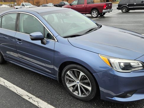 Used 2017 Subaru Legacy 3.6R Limited image 4
