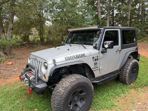 Used 2012 Jeep Wrangler Sport AWD/4WD image 1