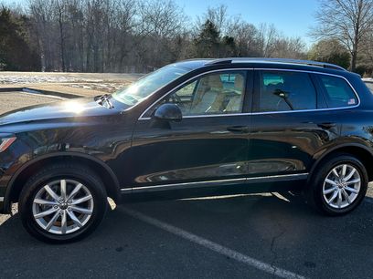 Used 2017 Volkswagen Touareg Sport